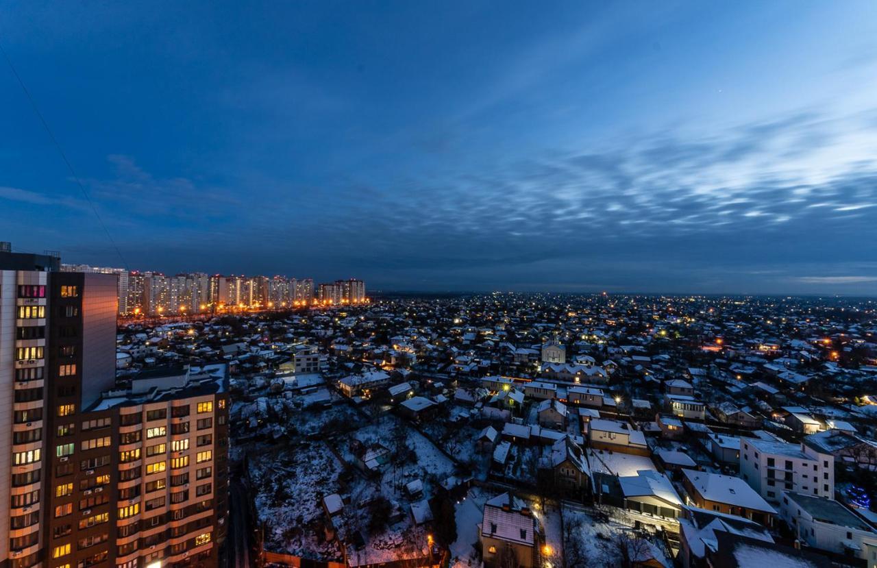 Luxury Apartment, Dniprovska Embankment26, Sokorki كييف المظهر الخارجي الصورة